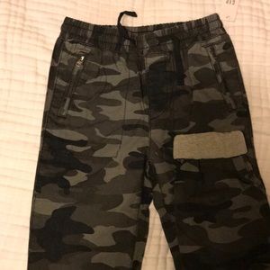 GAP Kids Camo Lined Johgers
